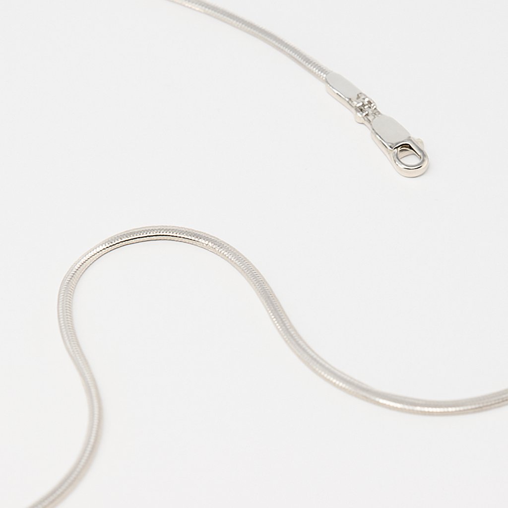 Elira Schlangenkette aus 925 Sterling Silber – Glatt & Zeitlos 1mm Breit